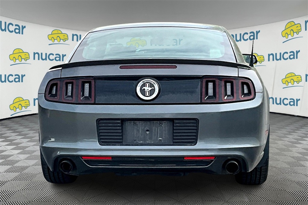 2014 Ford Mustang V6 Premium - Photo 5