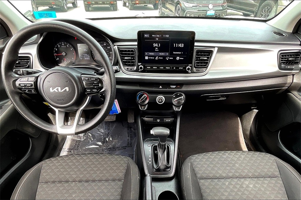 2022 Kia Rio S - Photo 20