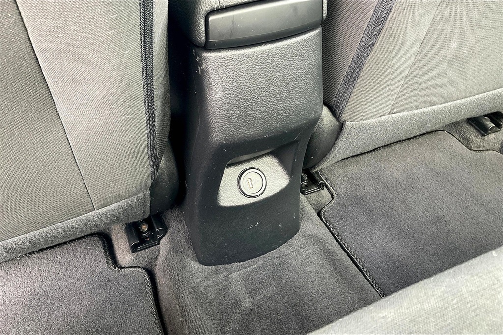2022 Kia Rio S - Photo 25