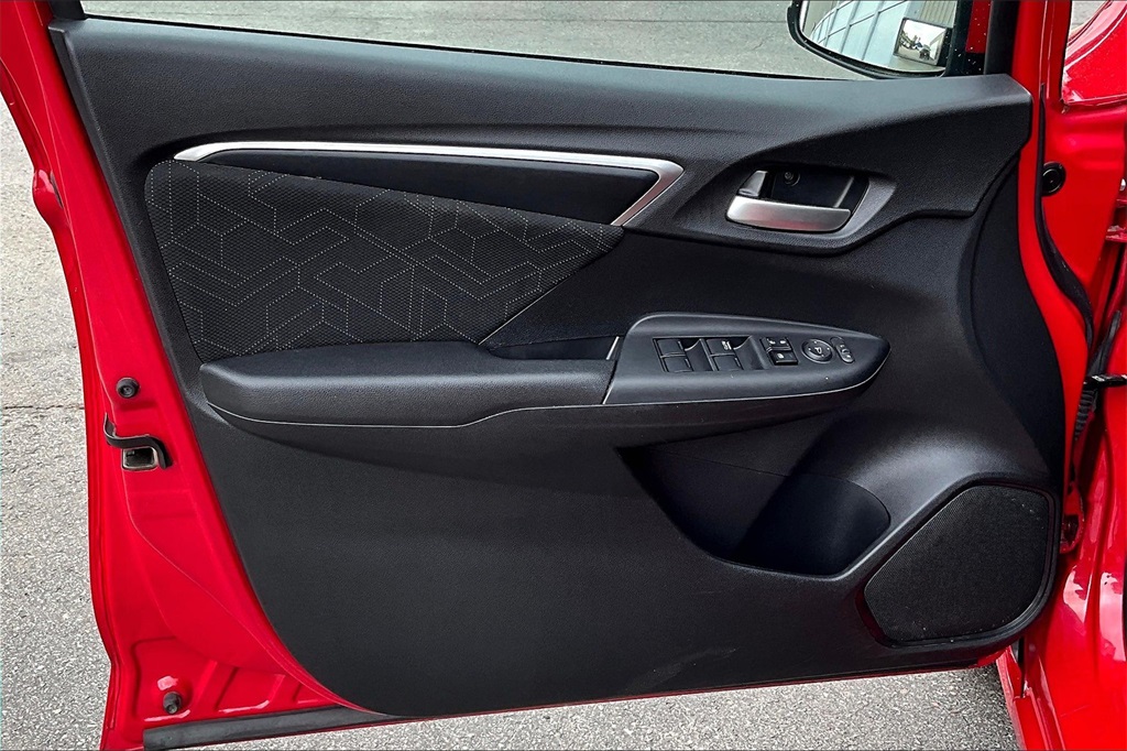 2016 Honda Fit EX - Photo 9