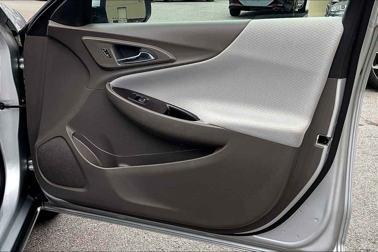 2020 Chevrolet Malibu LT - Photo 12