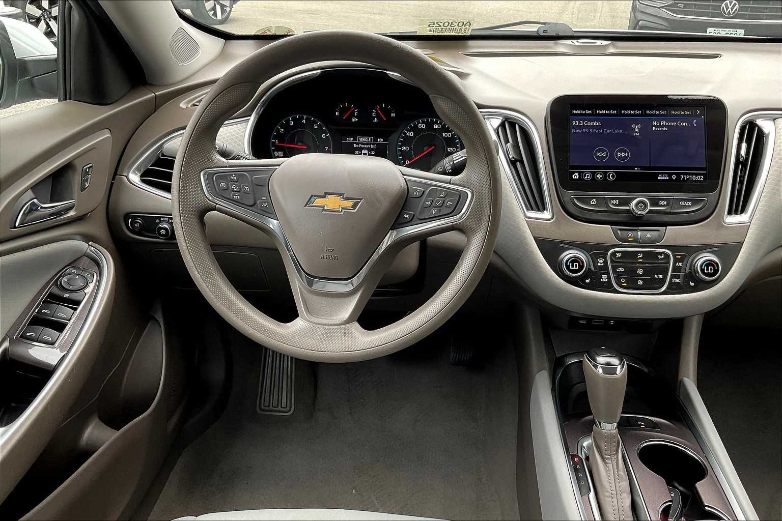2020 Chevrolet Malibu LT - Photo 17