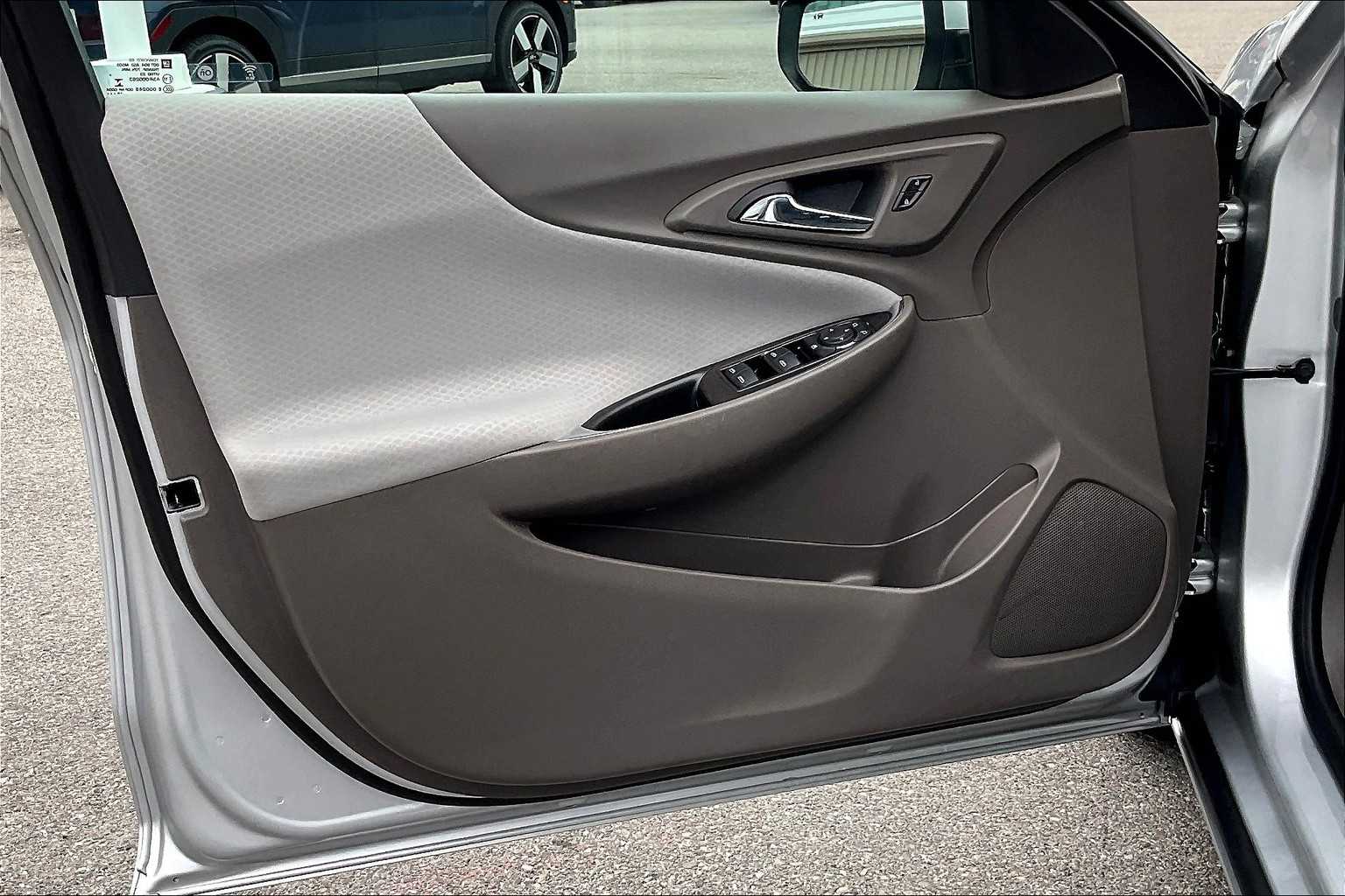 2020 Chevrolet Malibu LT - Photo 9