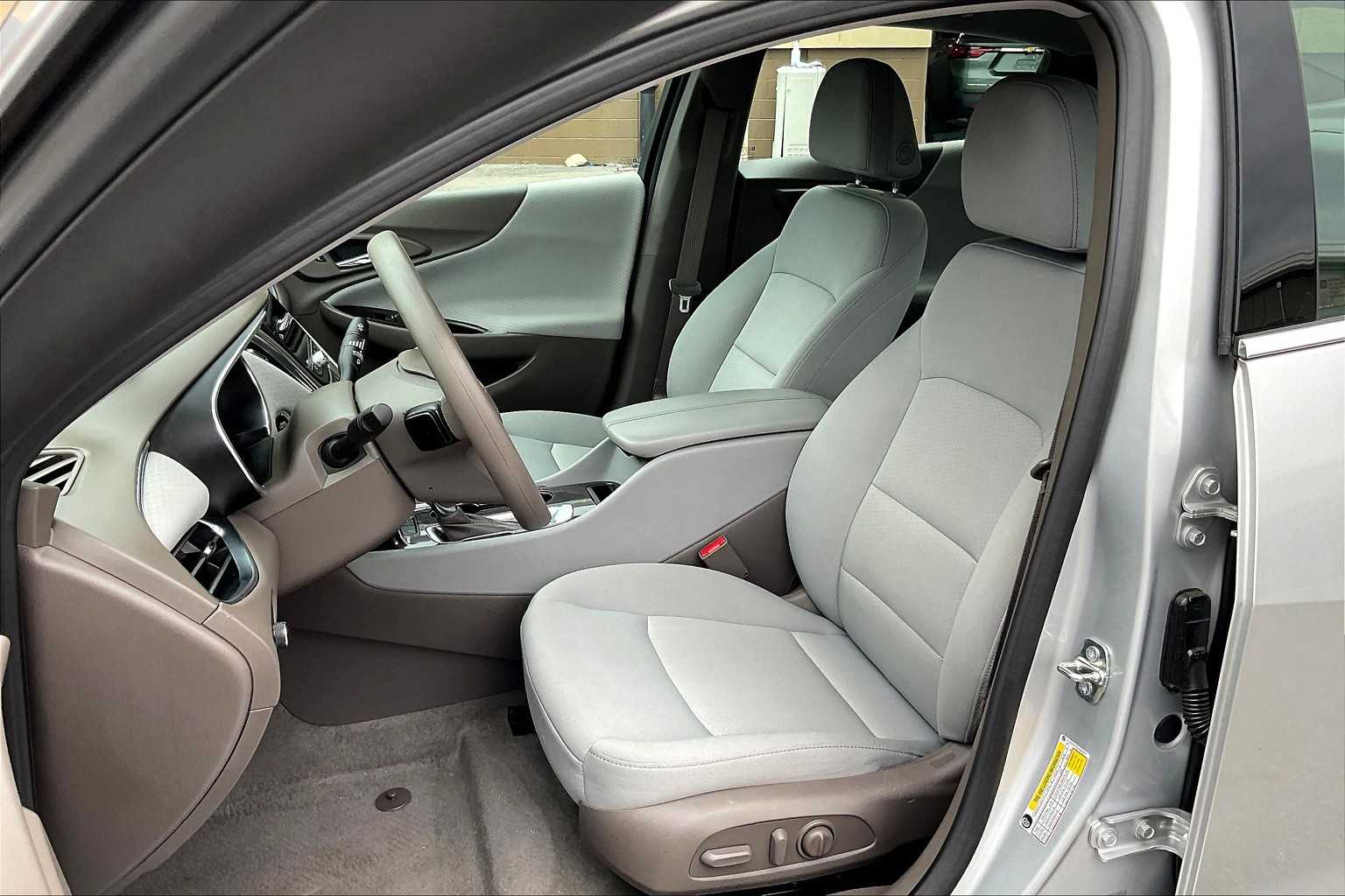2020 Chevrolet Malibu LT - Photo 10