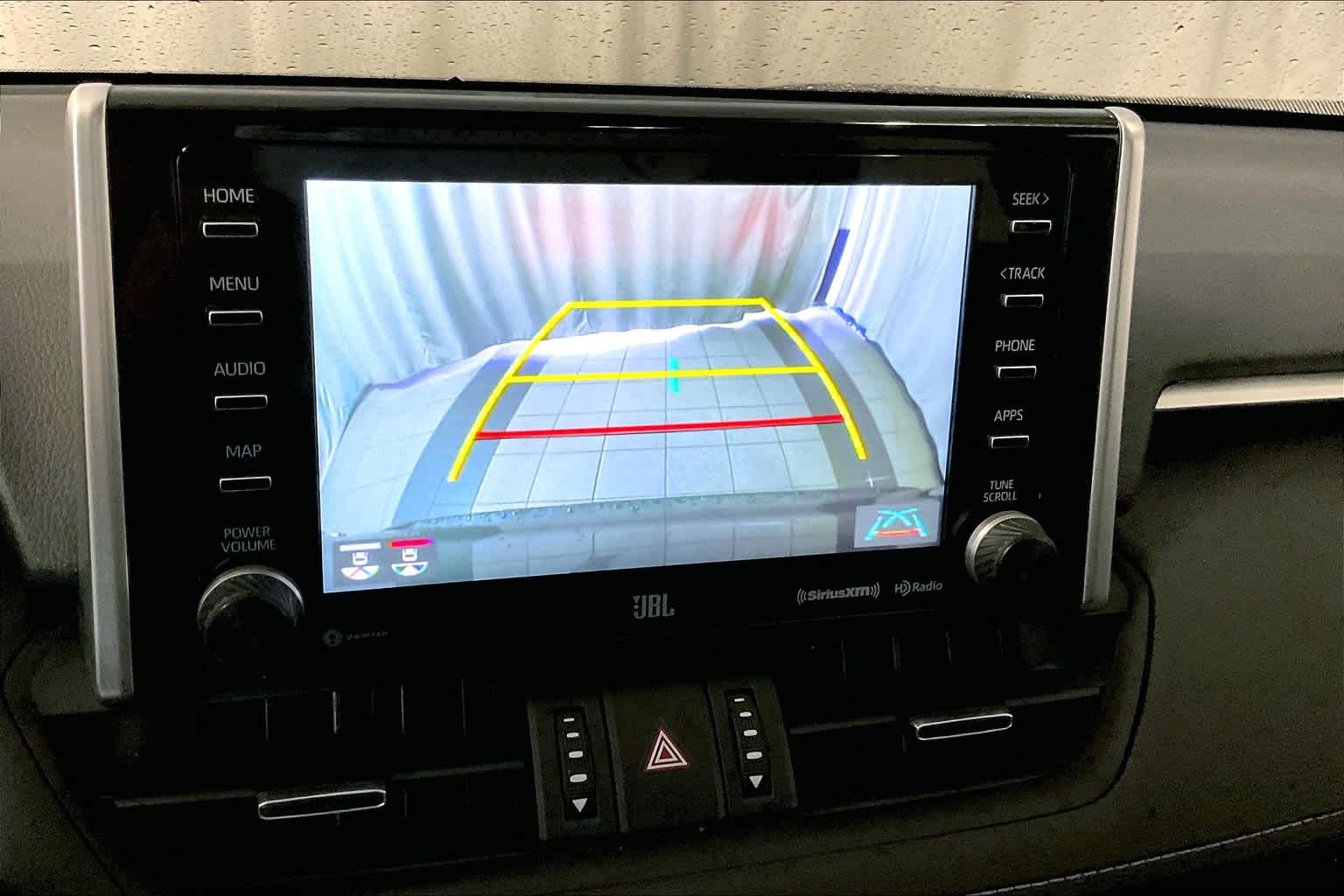 2021 Toyota RAV4 XLE Premium - Photo 19