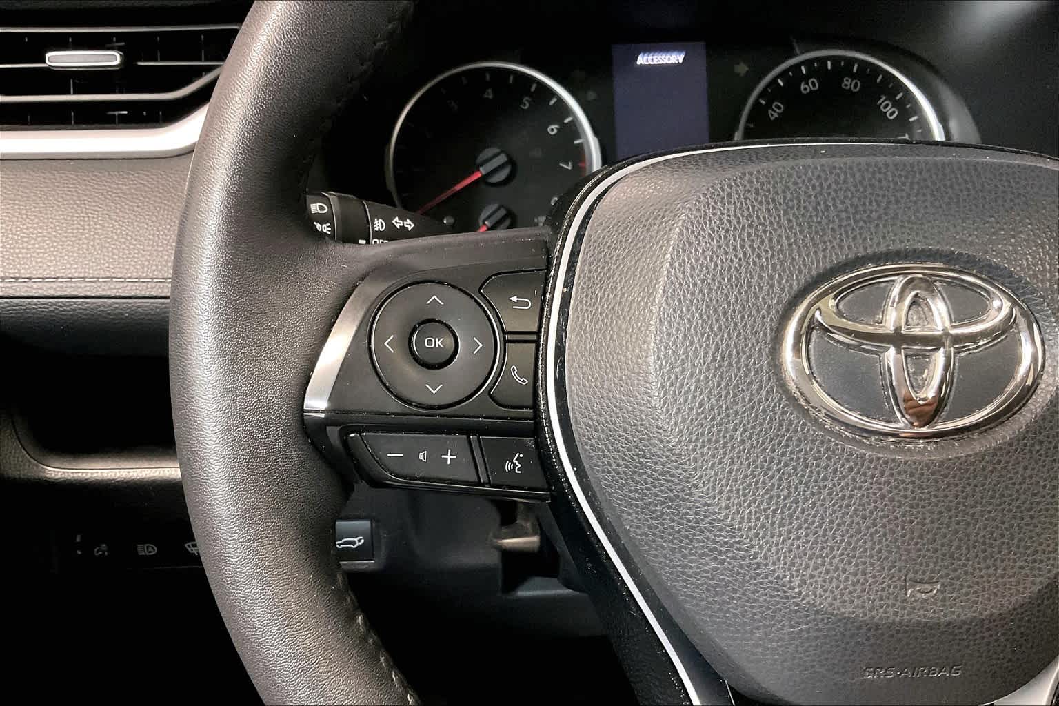 2021 Toyota RAV4 XLE Premium - Photo 23