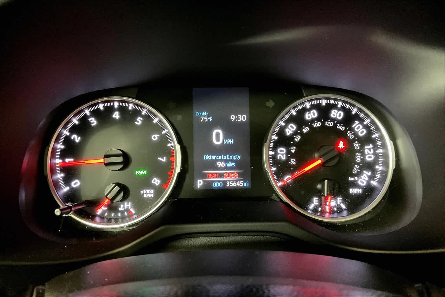 2021 Toyota RAV4 XLE Premium - Photo 25