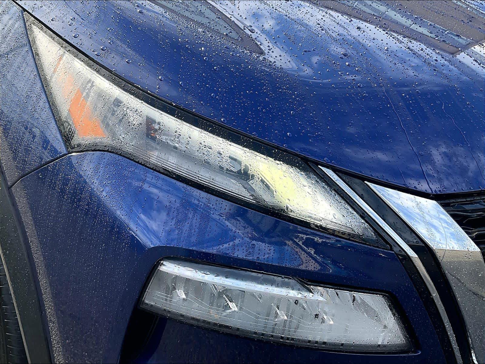 2023 Nissan Rogue SV - Photo 32