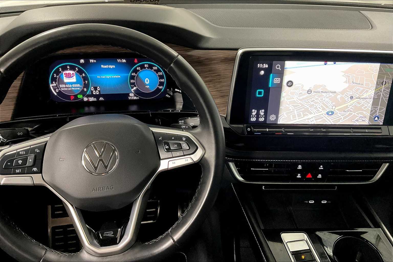 2024 Volkswagen Atlas 2.0T SEL Premium R-Line - Photo 19