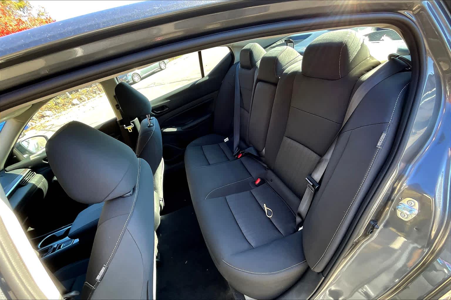 2024 Nissan Altima 2.5 SV - Photo 14
