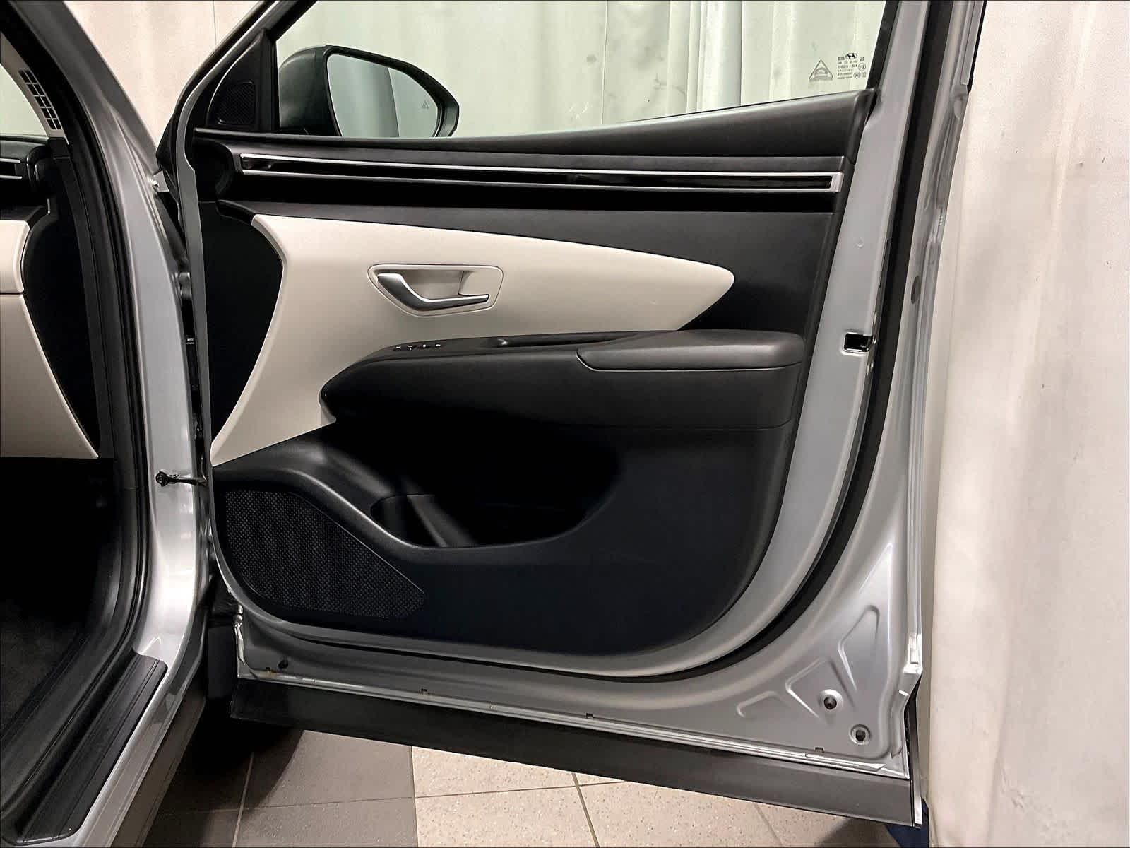 2022 Hyundai Tucson SEL - Photo 12