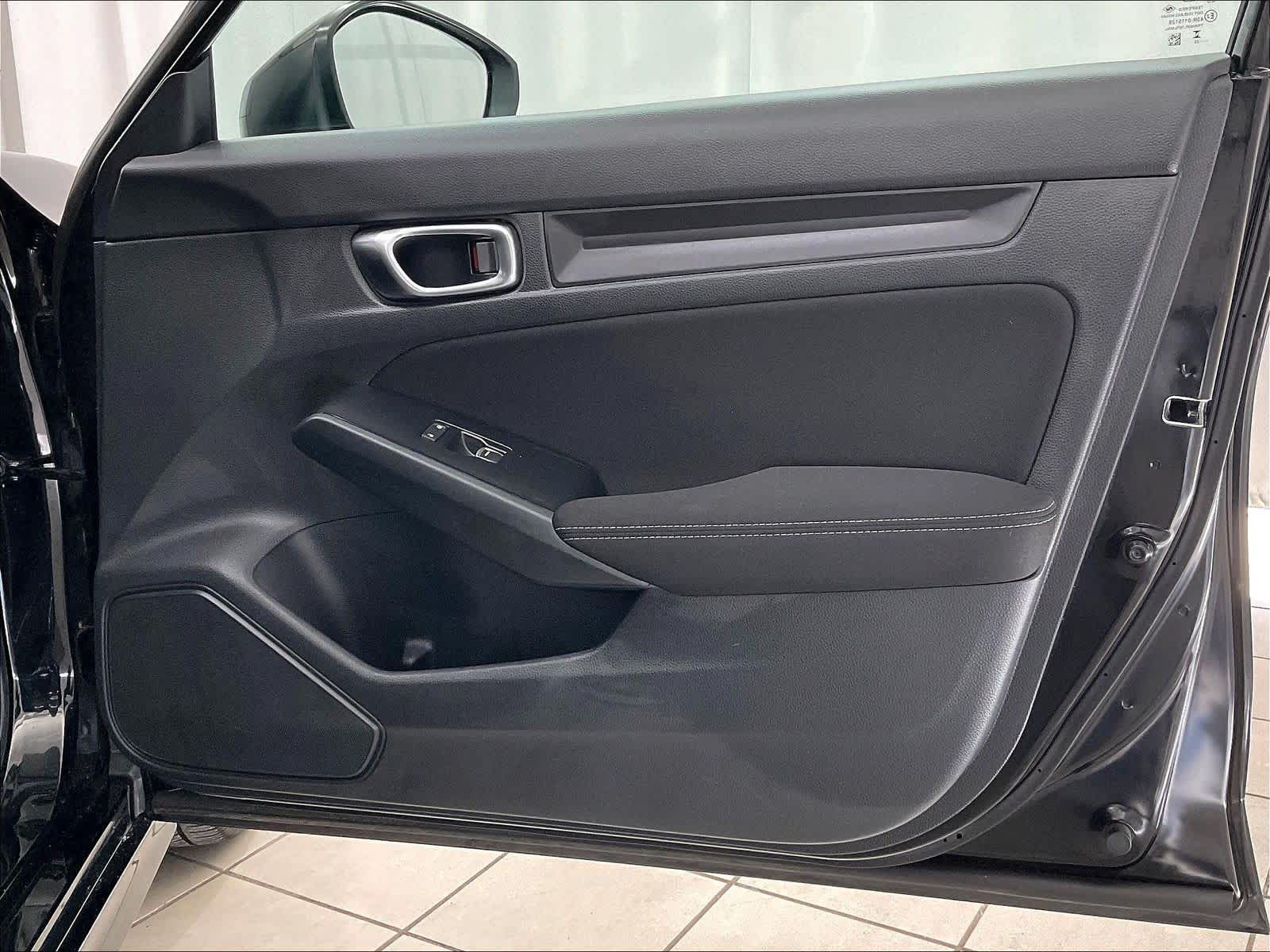 2023 Honda Civic LX - Photo 12