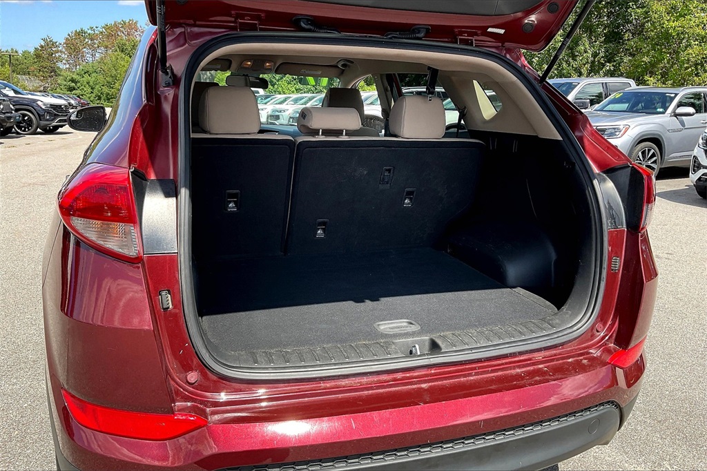 2017 Hyundai Tucson SE - Photo 32