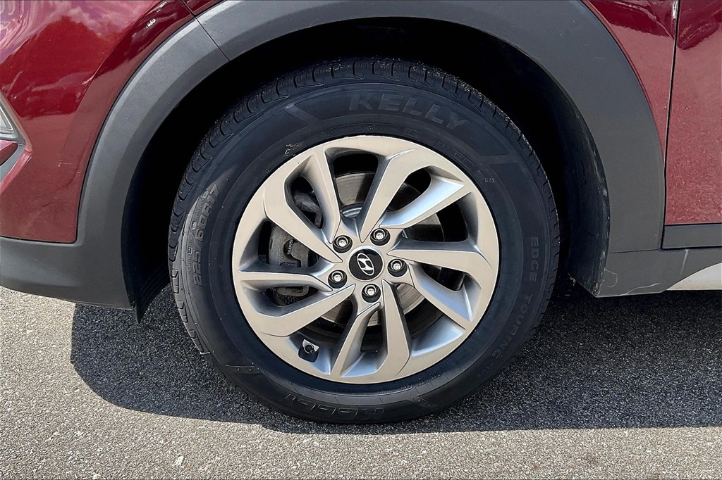 2017 Hyundai Tucson SE - Photo 7