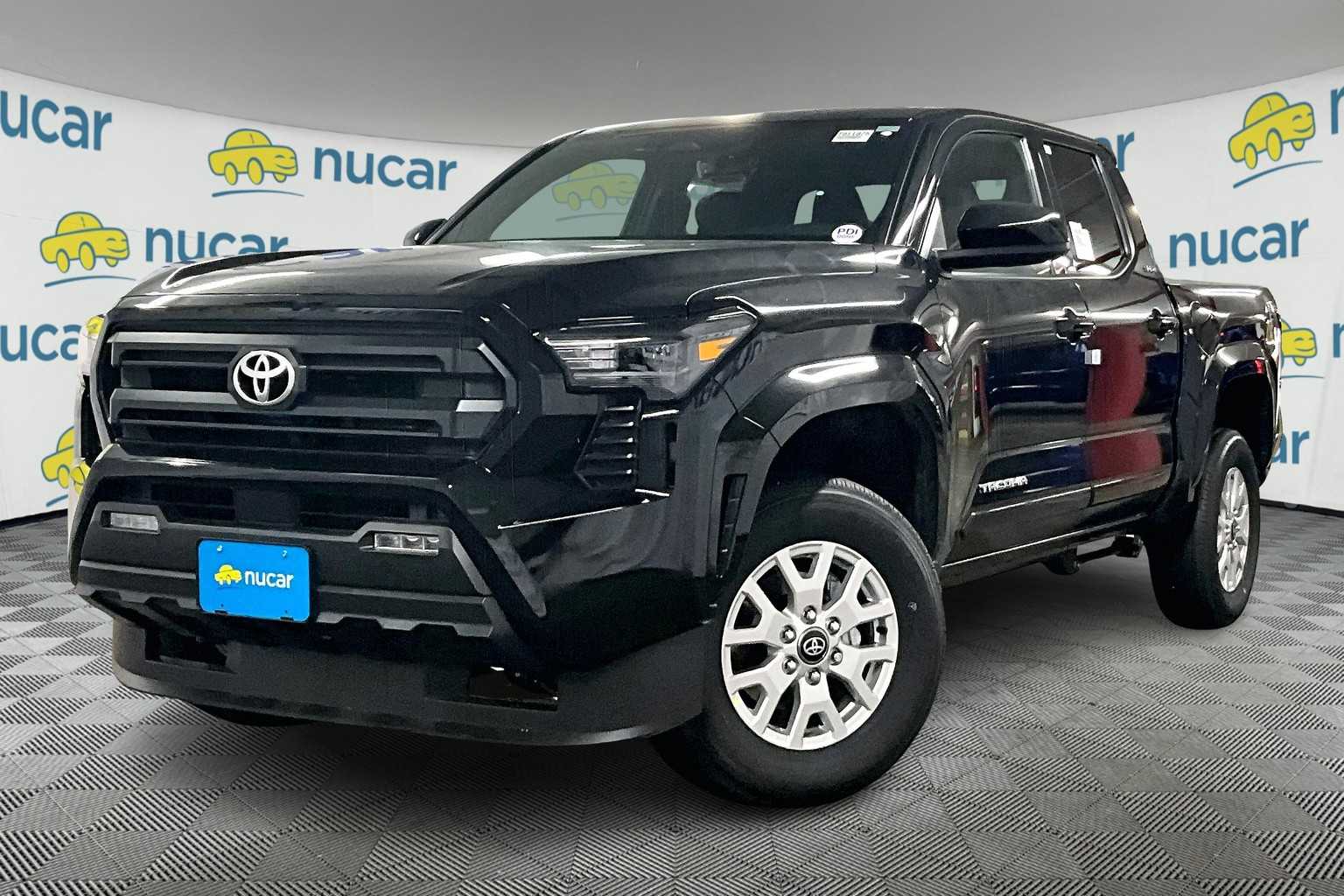 2025 Toyota Tacoma SR5 - Photo 4