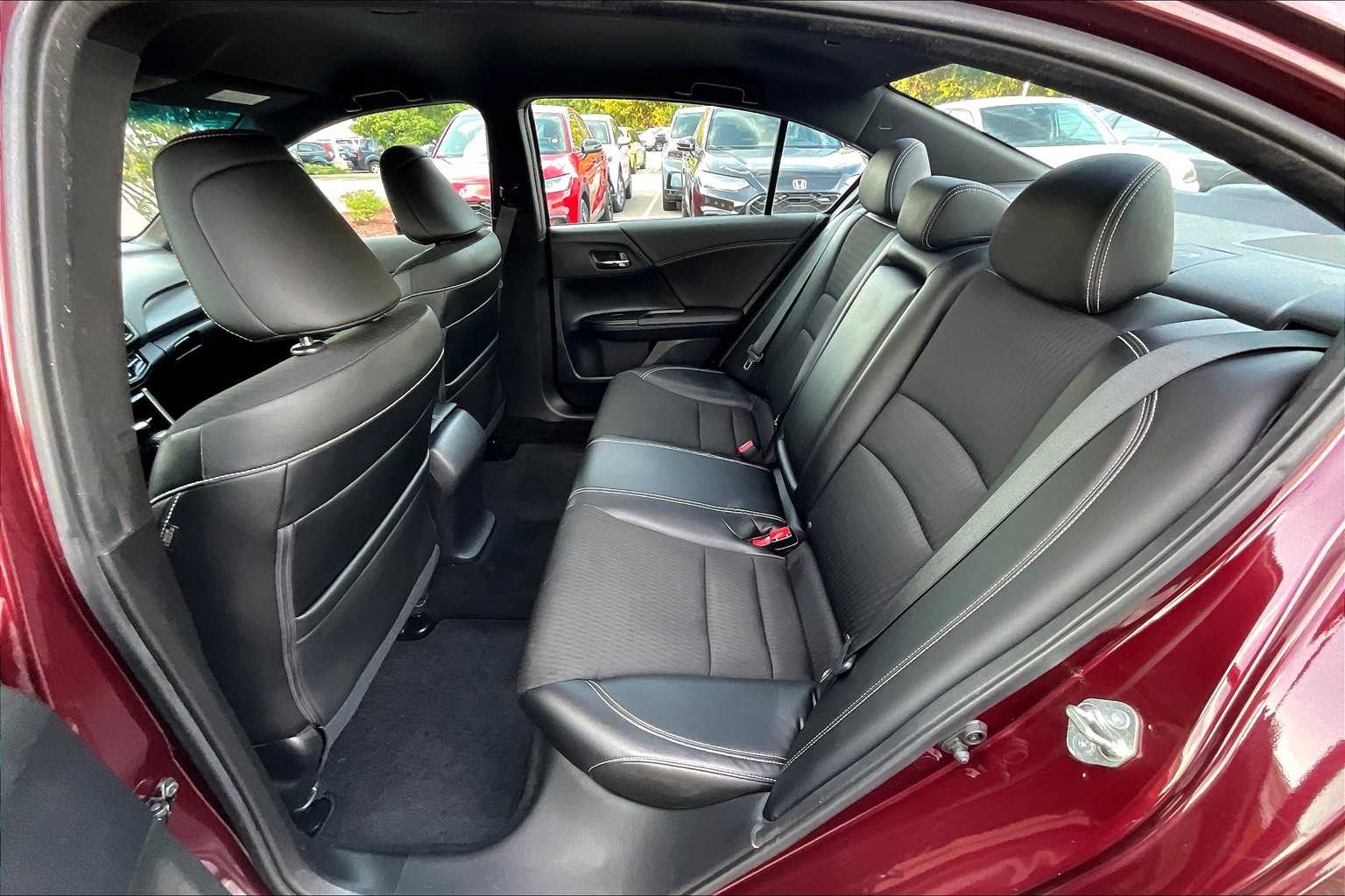 2017 Honda Accord Sport - Photo 15