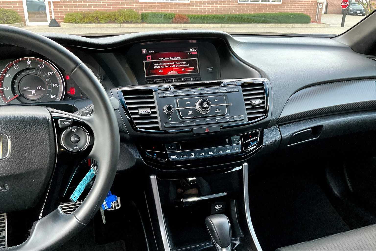 2017 Honda Accord Sport - Photo 18