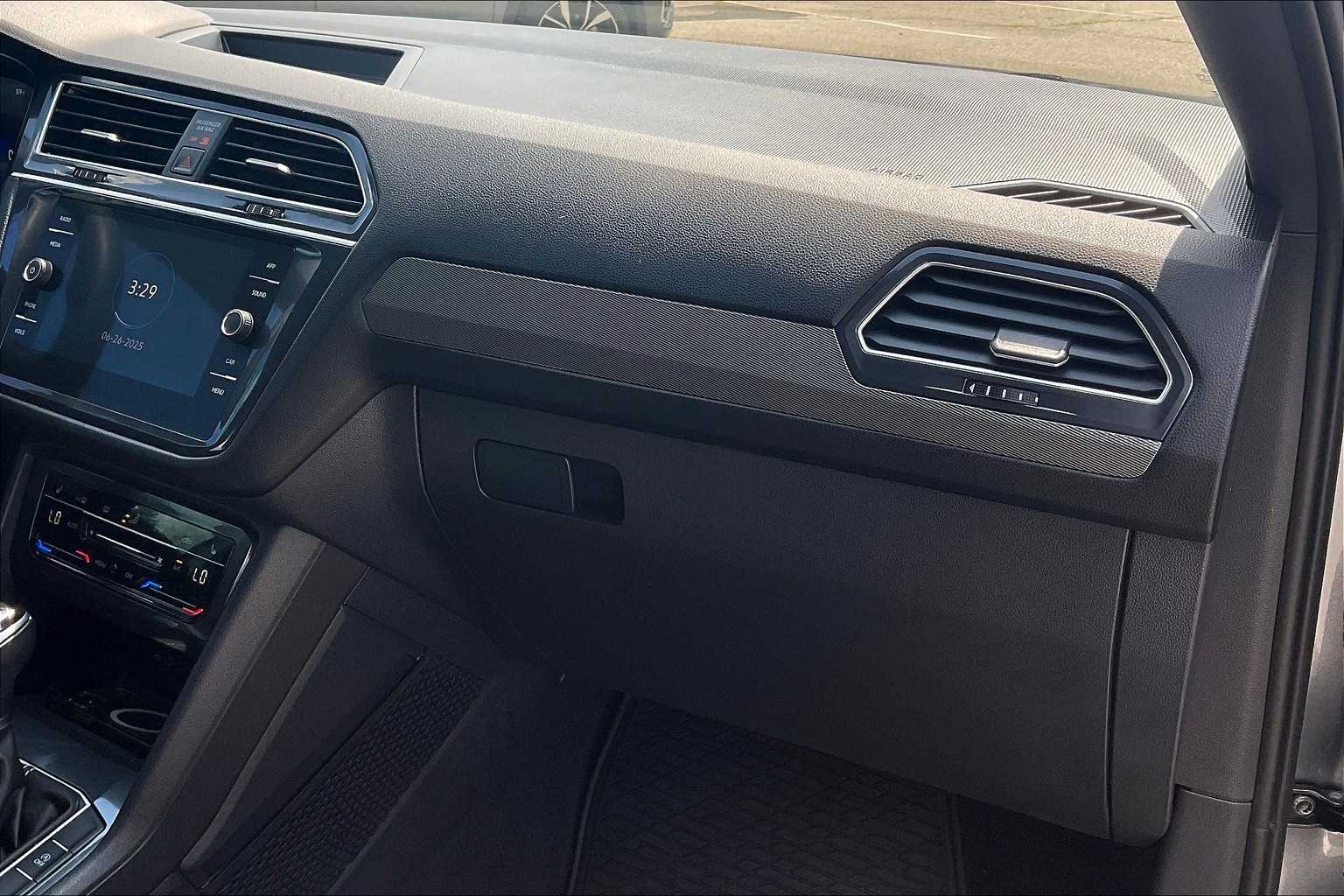 2024 Volkswagen Tiguan SE R-Line Black - Photo 13