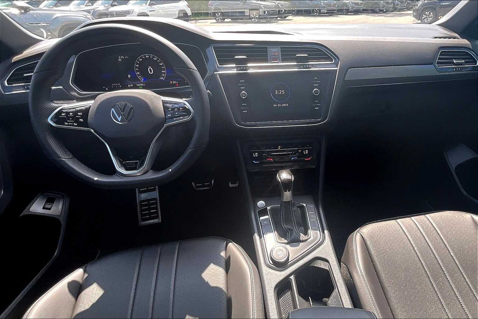2024 Volkswagen Tiguan SE R-Line Black - Photo 21
