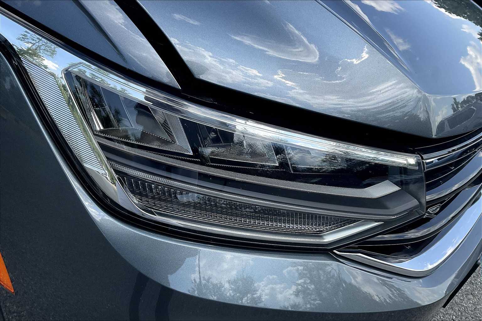 2024 Volkswagen Tiguan SE R-Line Black - Photo 32