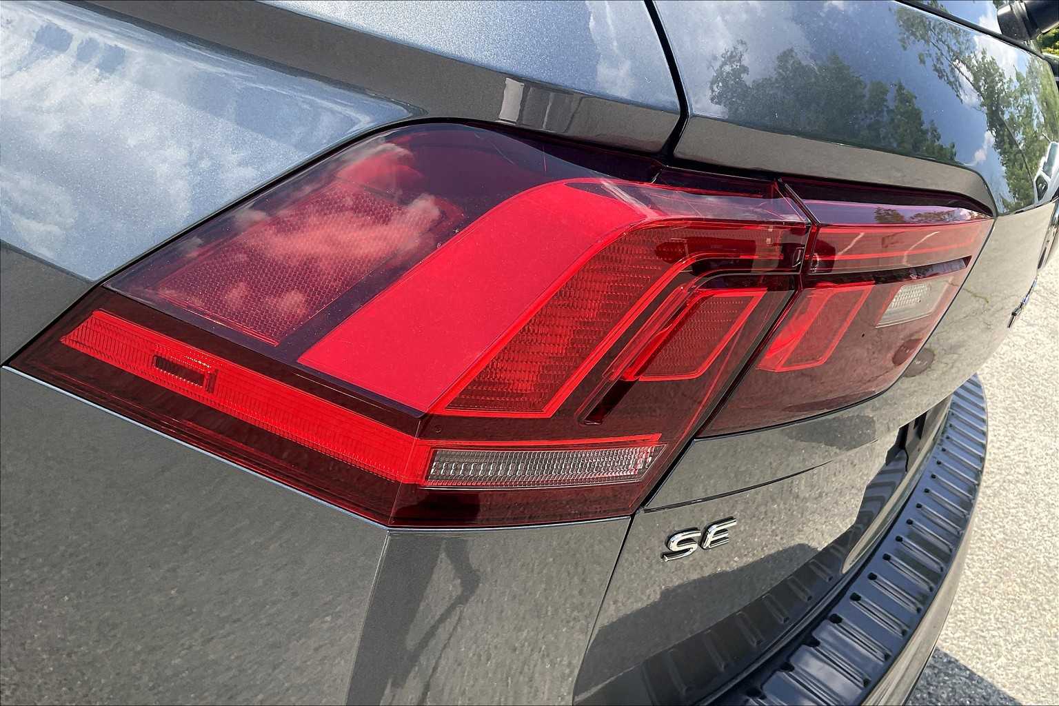 2024 Volkswagen Tiguan SE R-Line Black - Photo 33