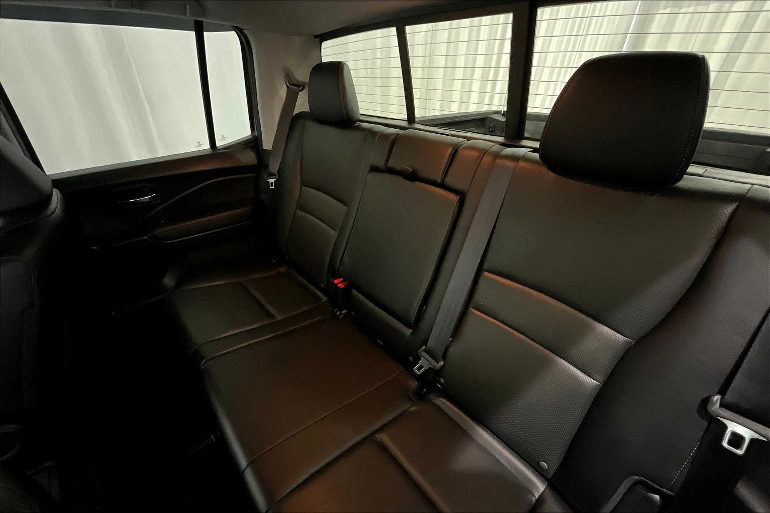2019 Honda Ridgeline RTL-T - Photo 15