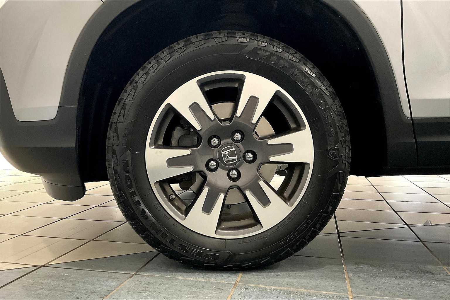 2019 Honda Ridgeline RTL-T - Photo 7