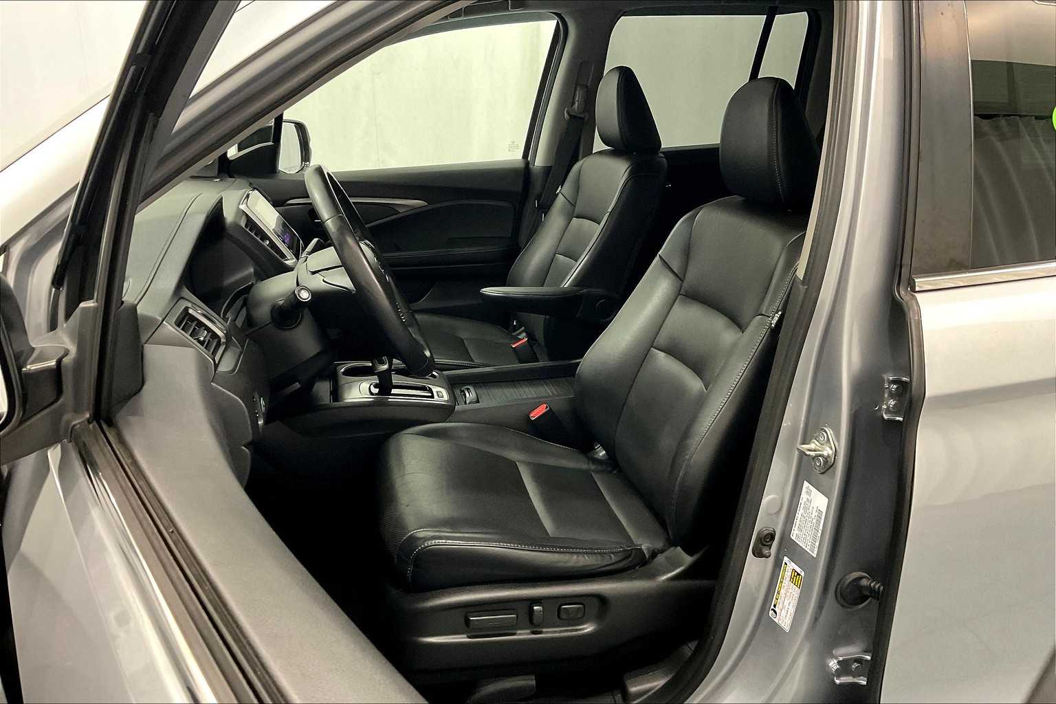 2019 Honda Ridgeline RTL-T - Photo 10