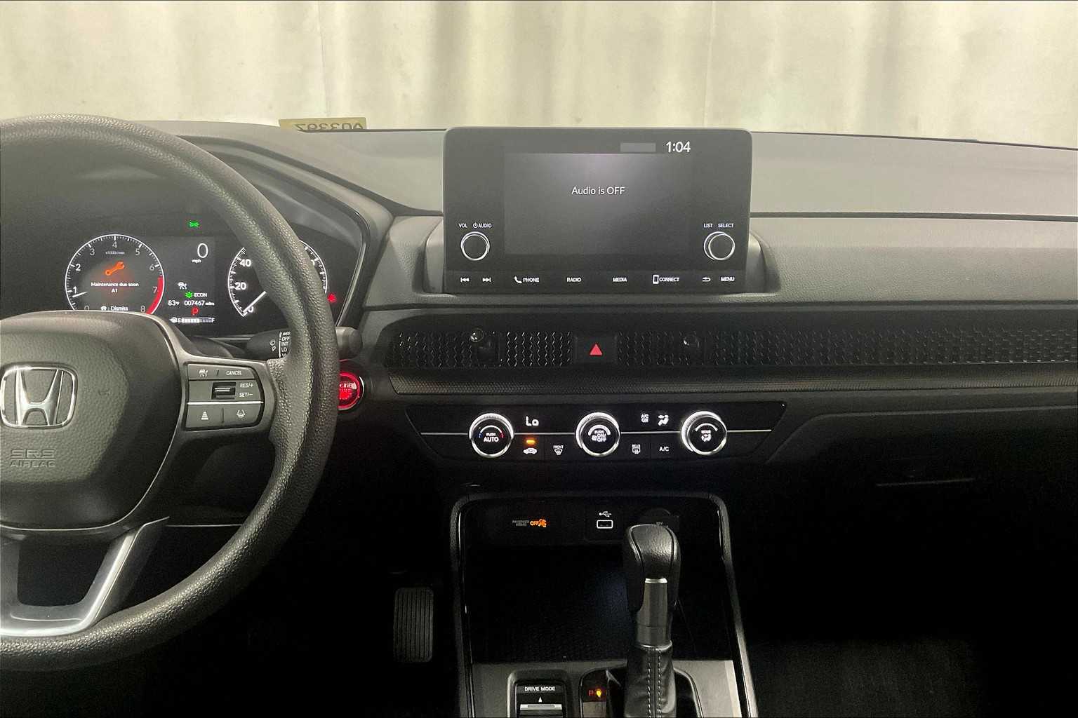 2025 Honda CR-V LX - Photo 18