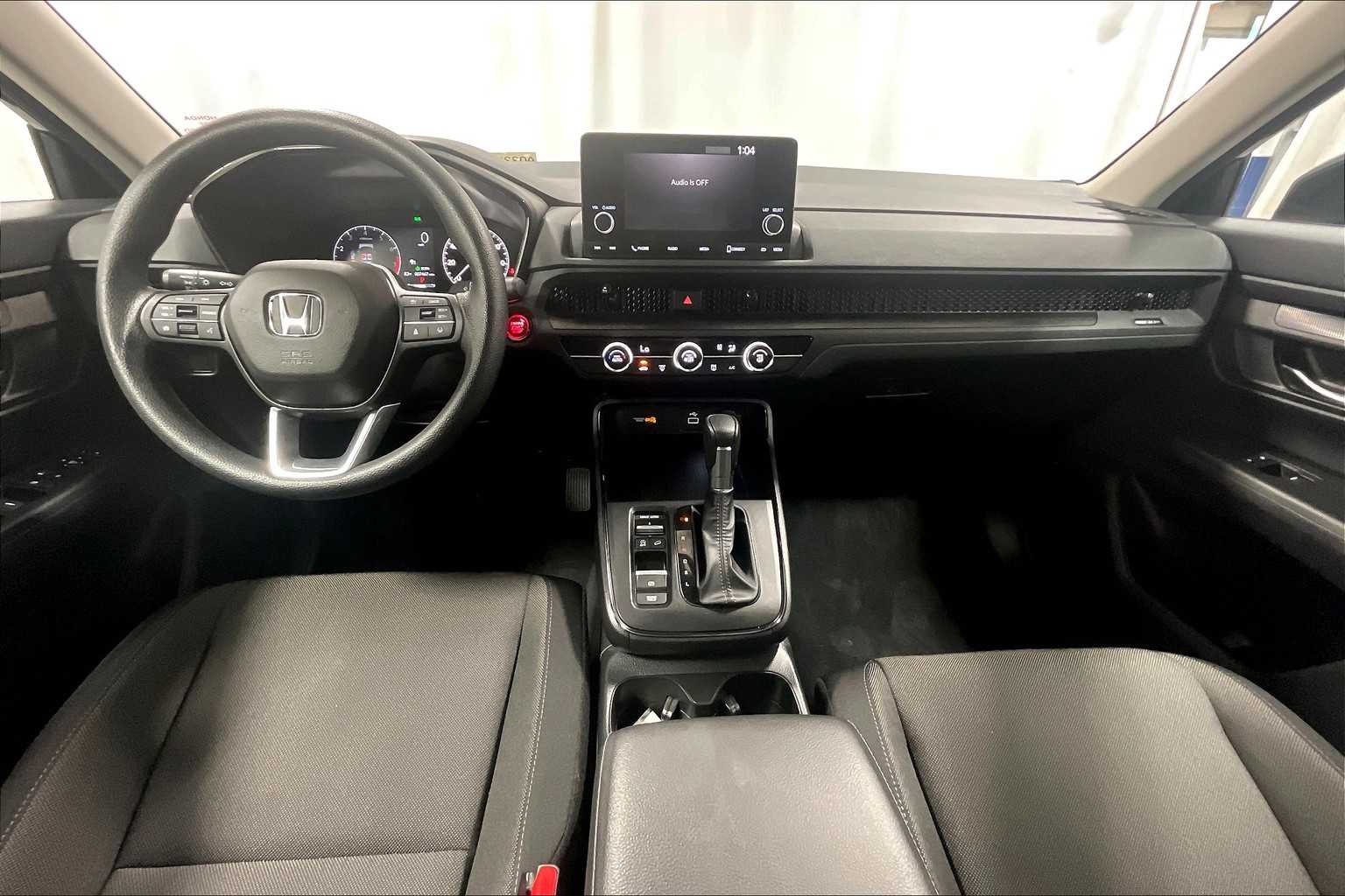 2025 Honda CR-V LX - Photo 21