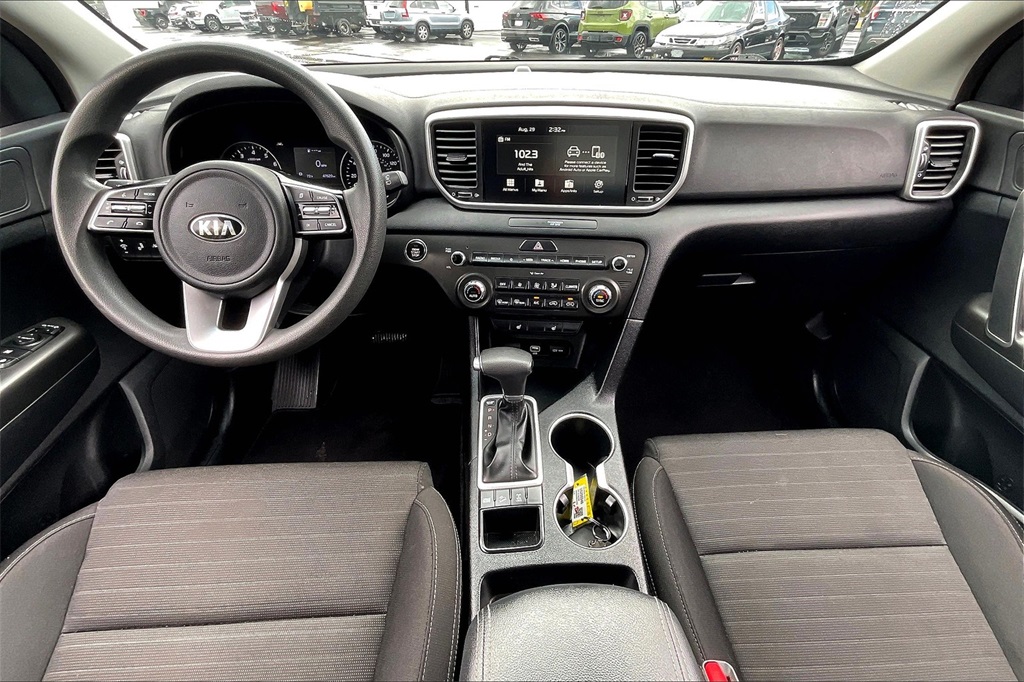 2022 Kia Sportage LX - Photo 21