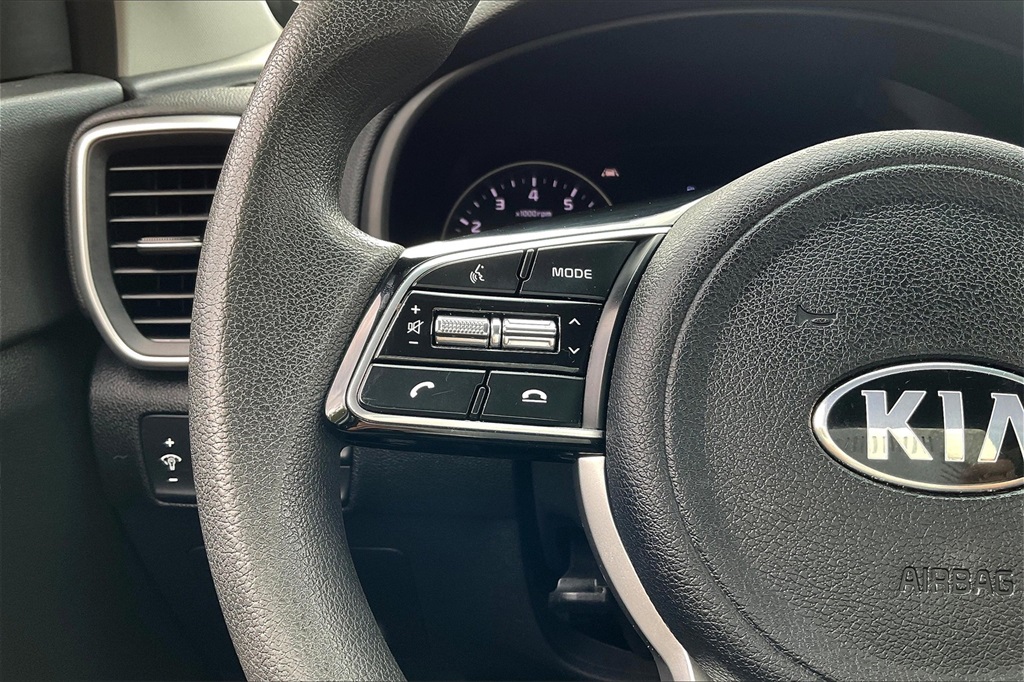 2022 Kia Sportage LX - Photo 23