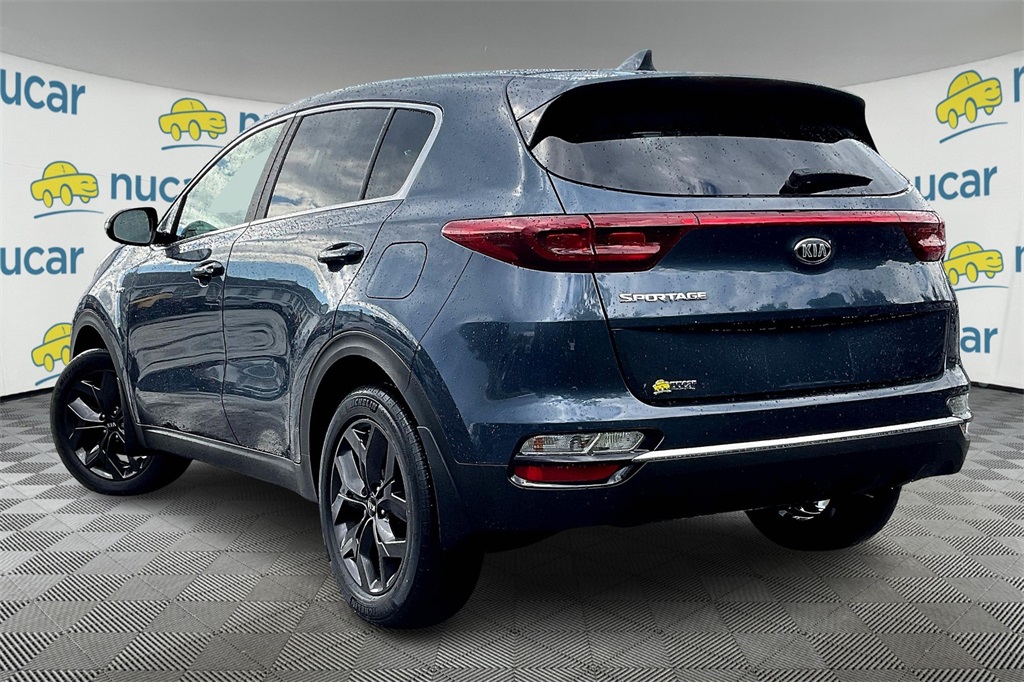2022 Kia Sportage LX - Photo 4