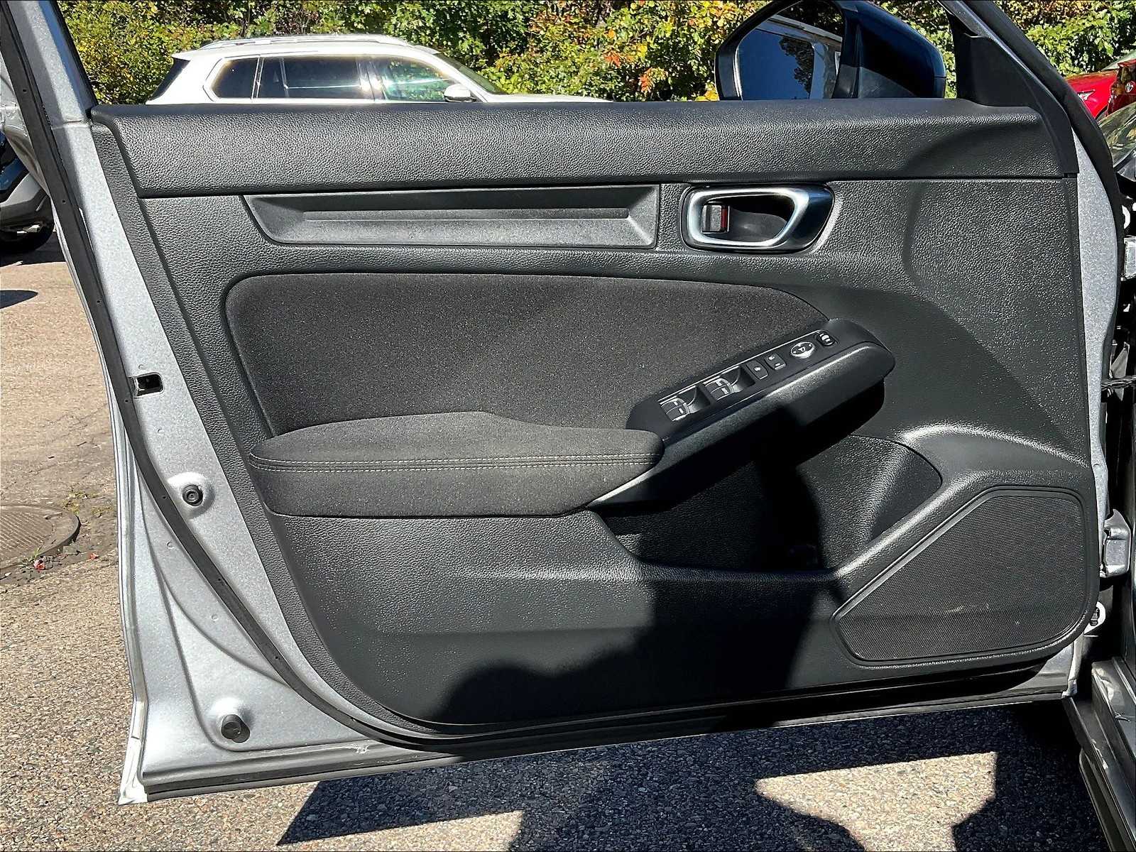 2024 Honda Civic Hatchback Sport - Photo 9