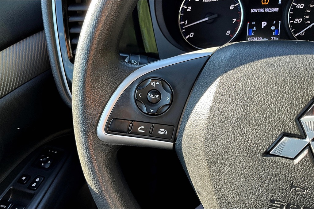 2018 Mitsubishi Outlander ES - Photo 24
