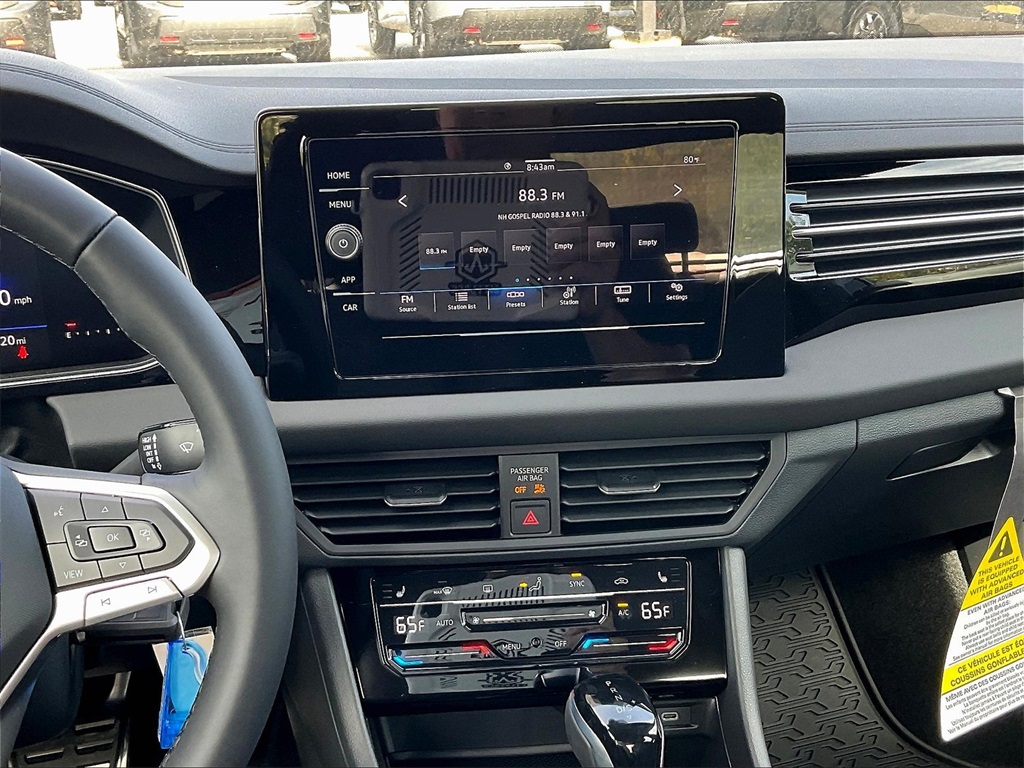 2025 Volkswagen Jetta 1.5T Sport - Photo 13