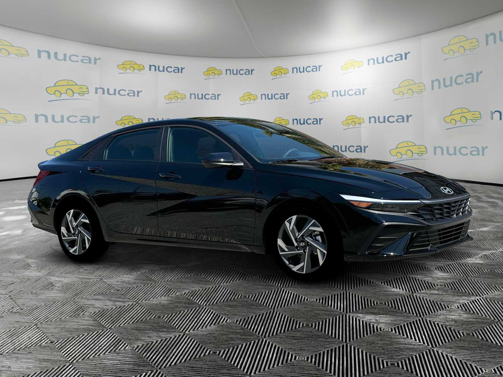 2025 Hyundai Elantra SEL Sport - Photo 1
