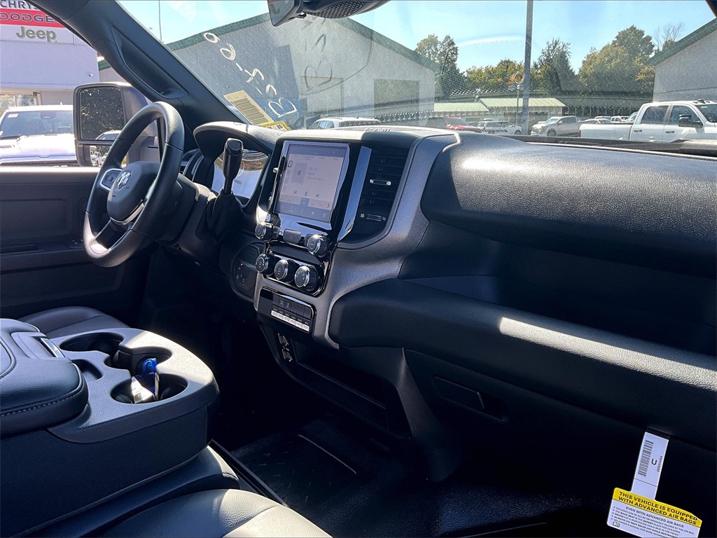 2025 Ram 3500 Tradesman - Photo 10