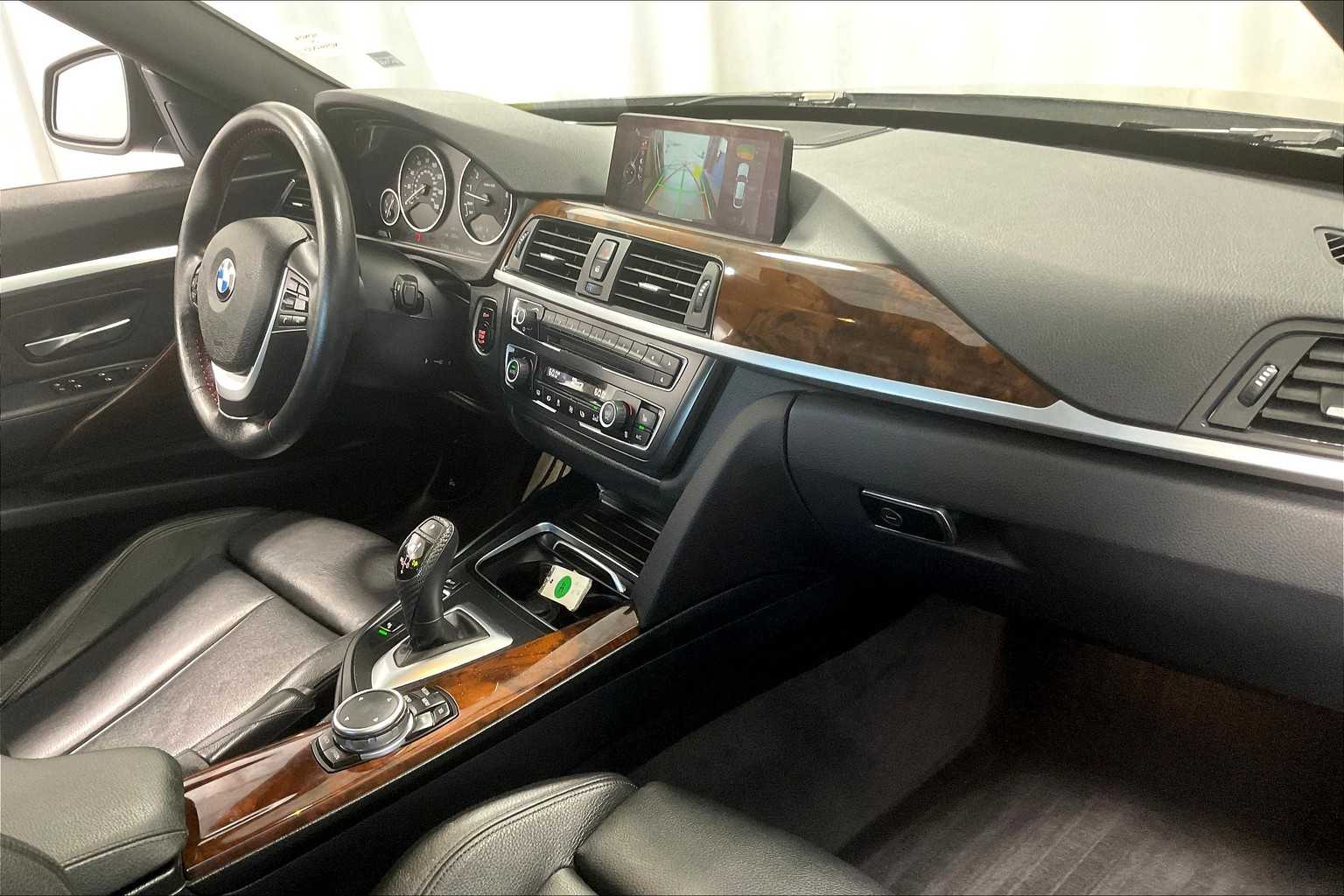 2016 BMW 3 Series Gran Turismo 328i xDrive - Photo 14