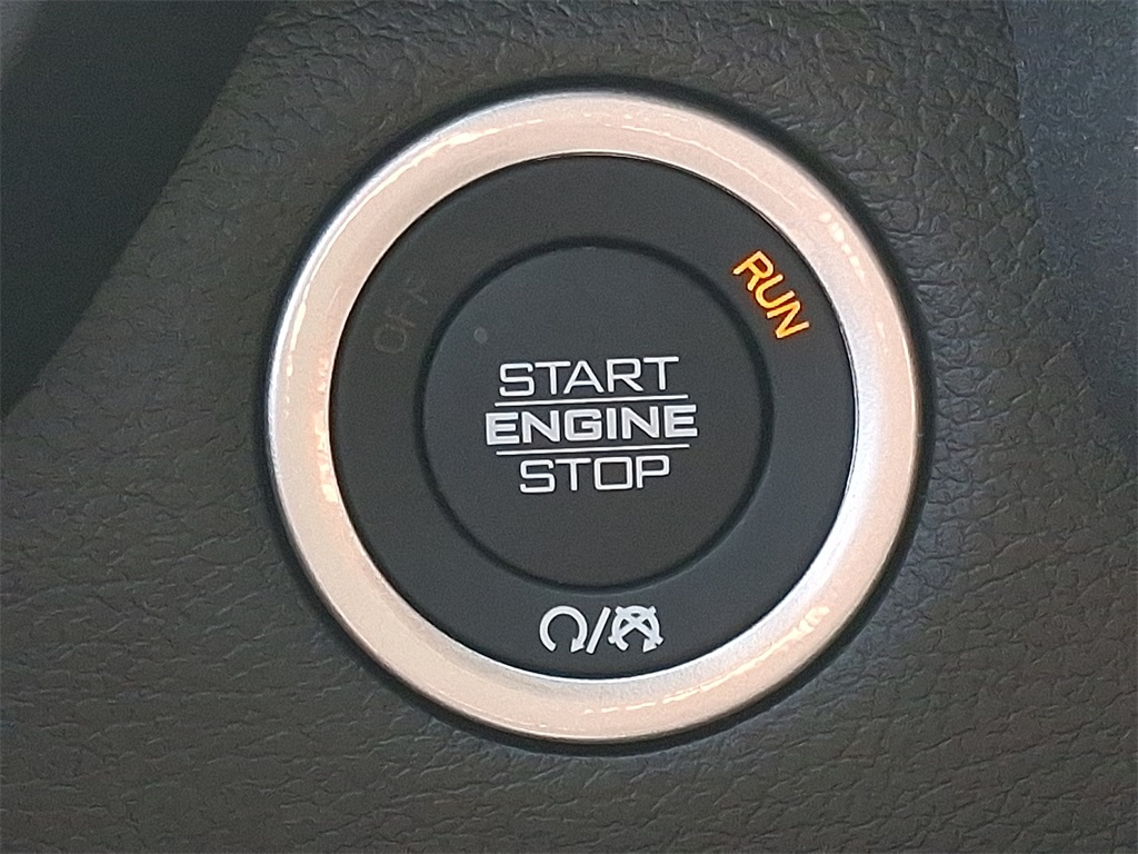 2025 Ram 1500 Tradesman - Photo 15