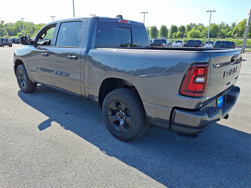 2025 Ram 1500 Tradesman - Photo 3