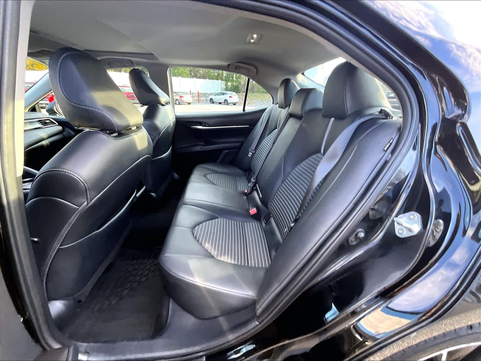 2023 Toyota Camry SE - Photo 15