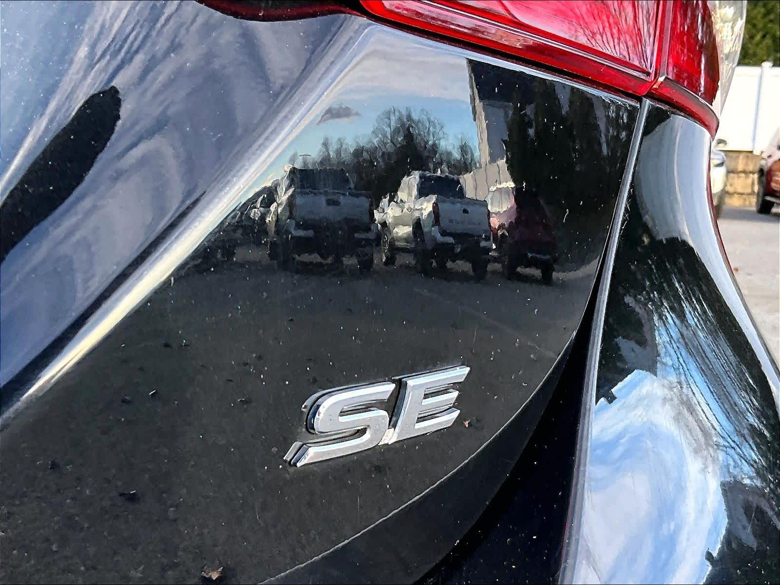 2023 Toyota Camry SE - Photo 28