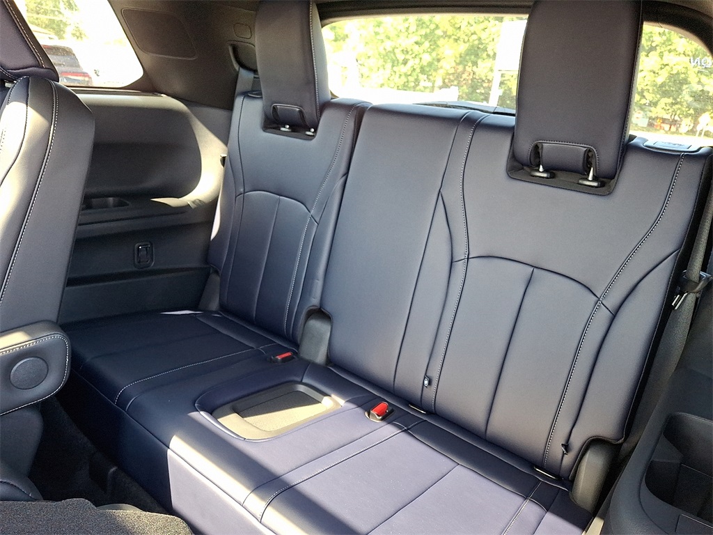 2026 INFINITI QX60 LUXE - Photo 7