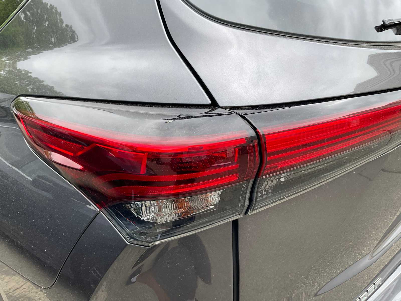 2021 Toyota Highlander XLE - Photo 9