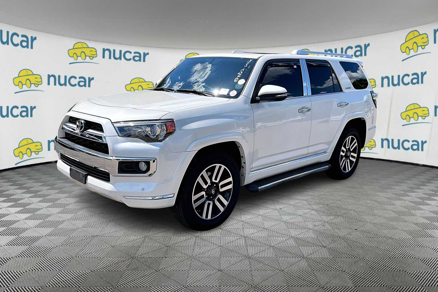 2015 Toyota 4Runner Limited - Photo 2