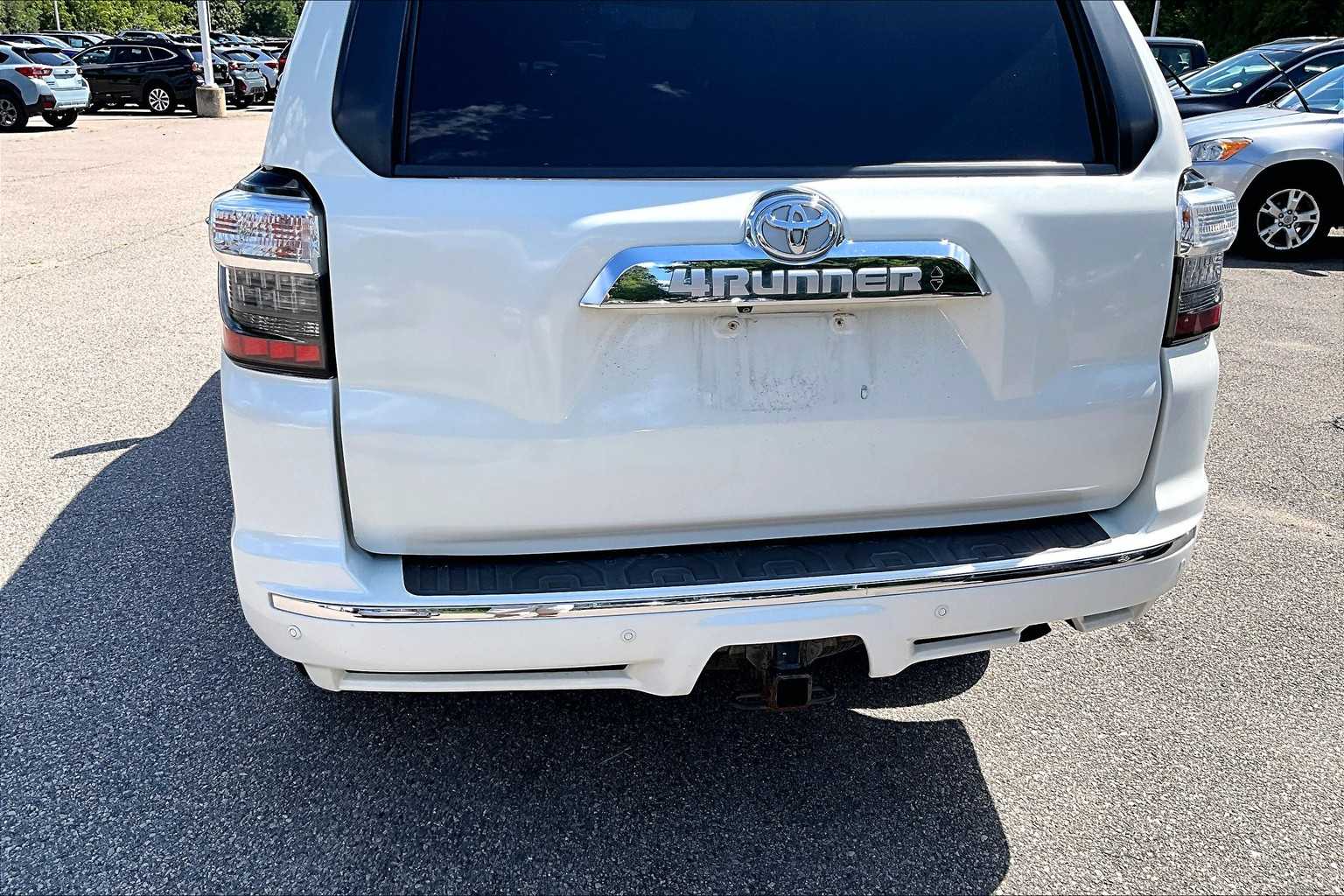 2015 Toyota 4Runner Limited - Photo 7