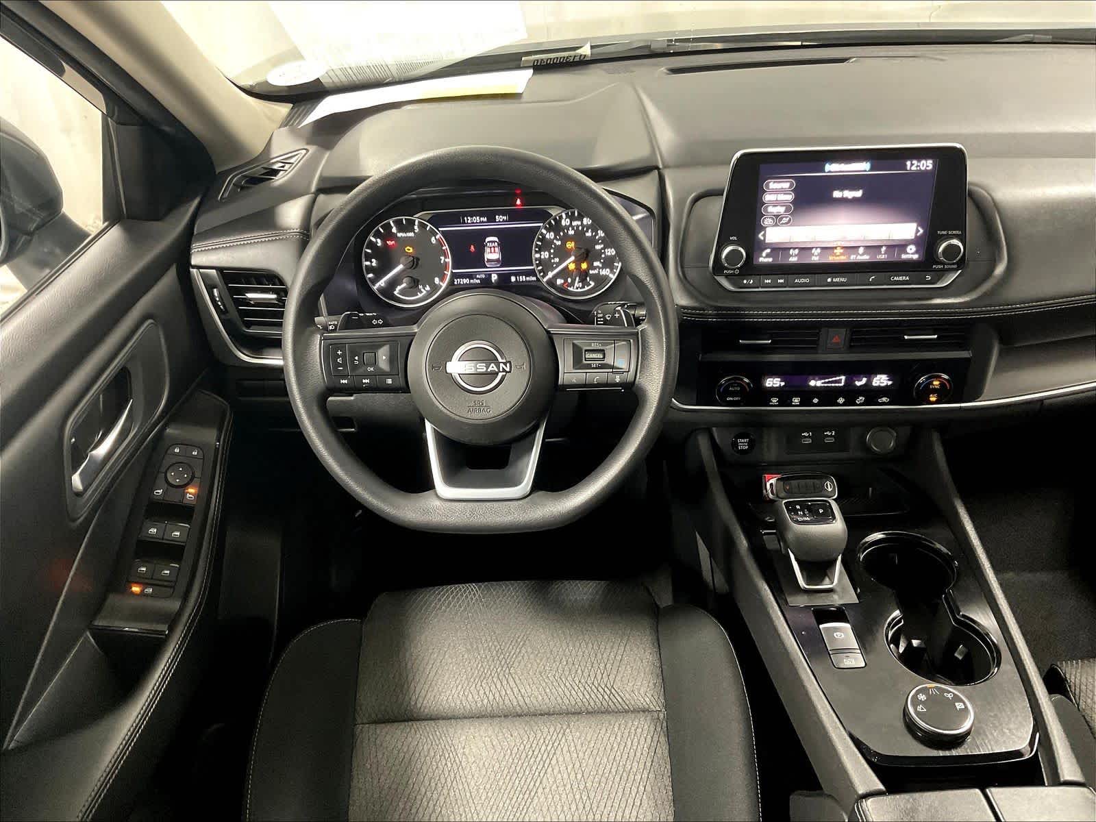 2024 Nissan Rogue SV - Photo 17