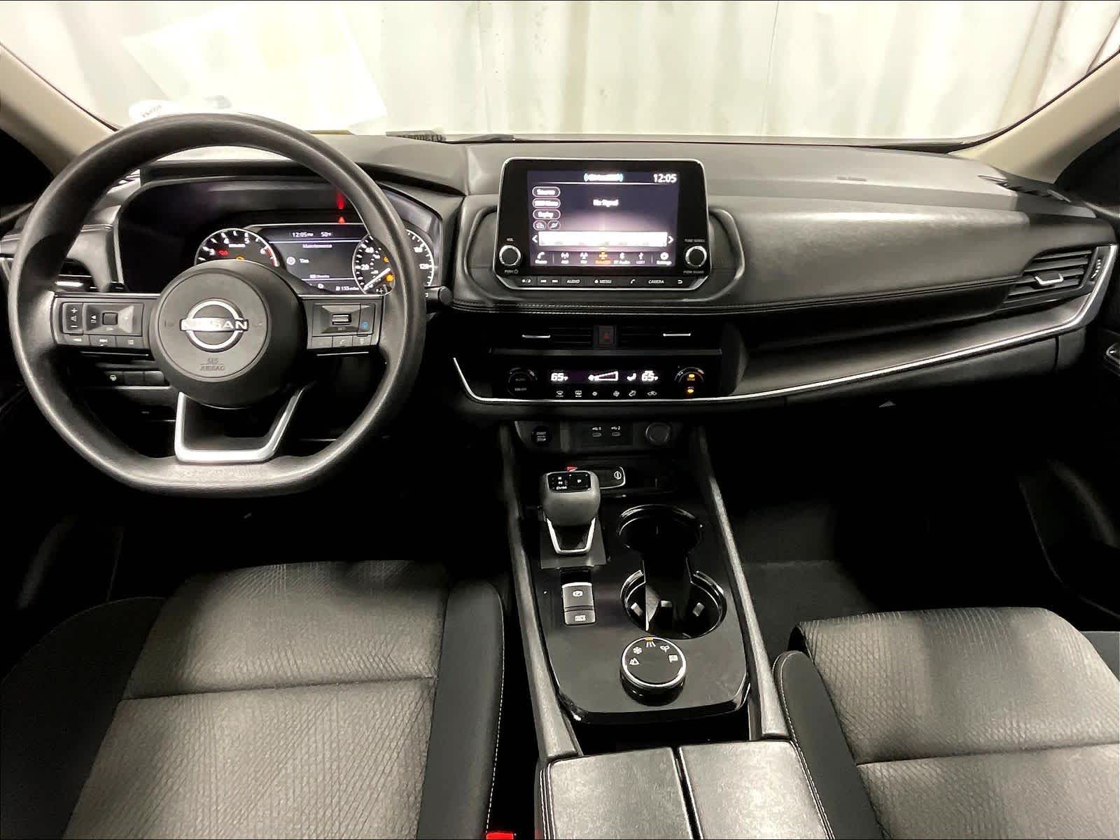 2024 Nissan Rogue SV - Photo 21