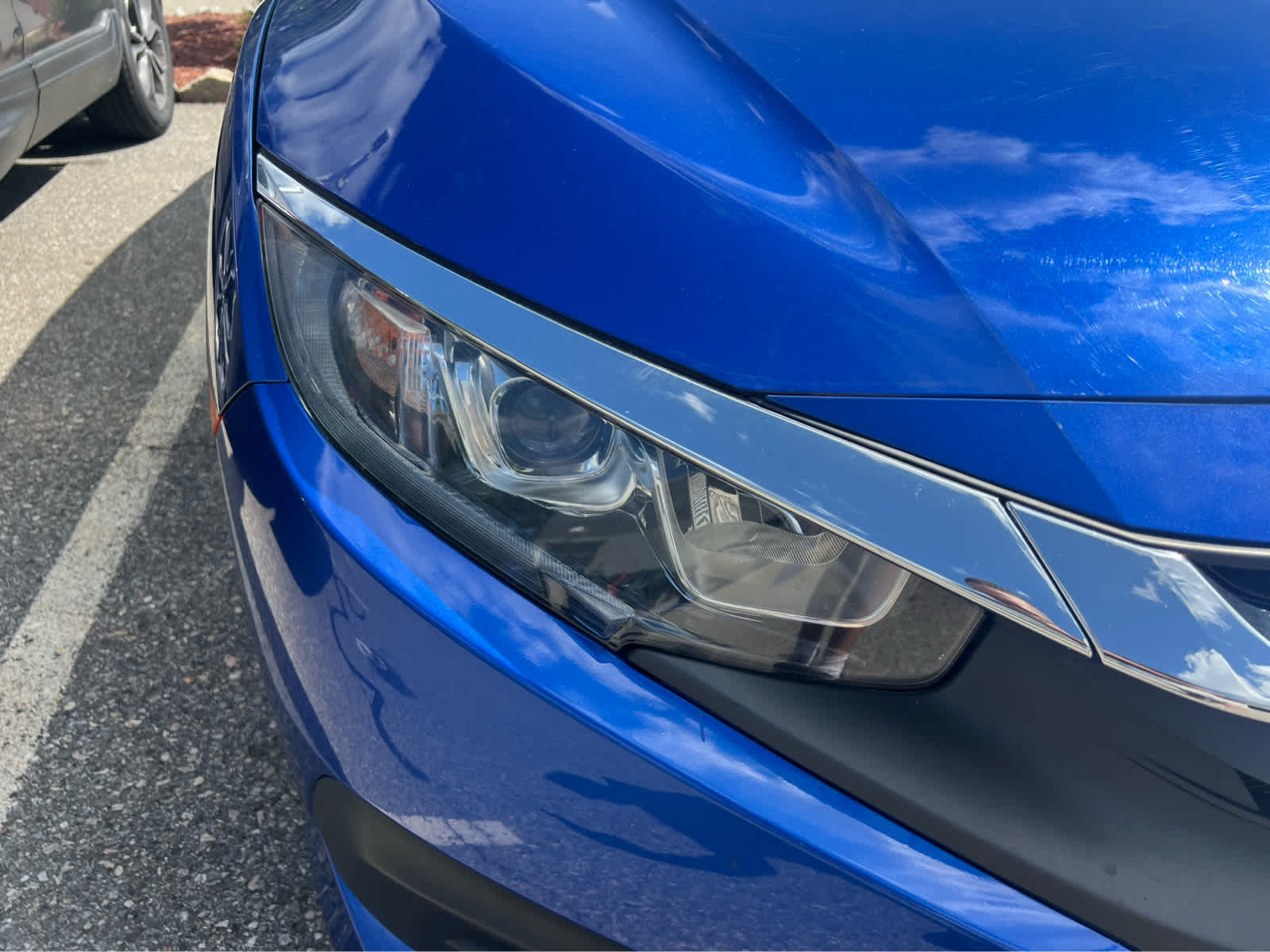 2018 Honda Civic EX - Photo 2